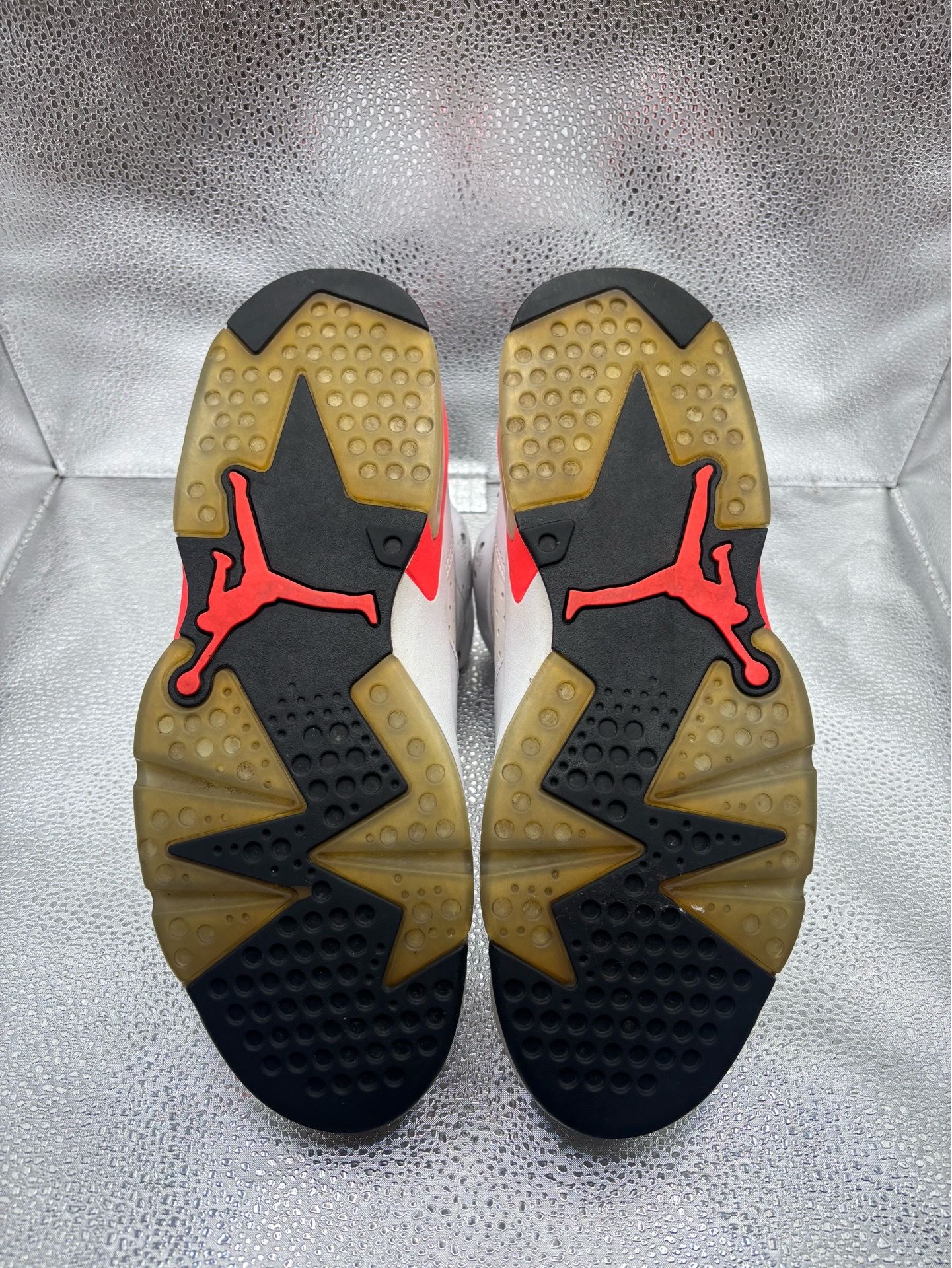 Air Jordan 6 infrared white 2014 - photo 3