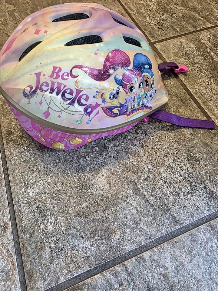 Kids helmet