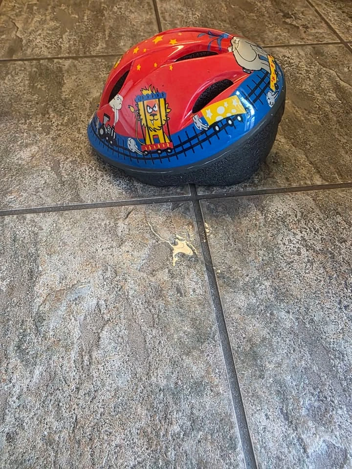 Kids helmet - photo 2