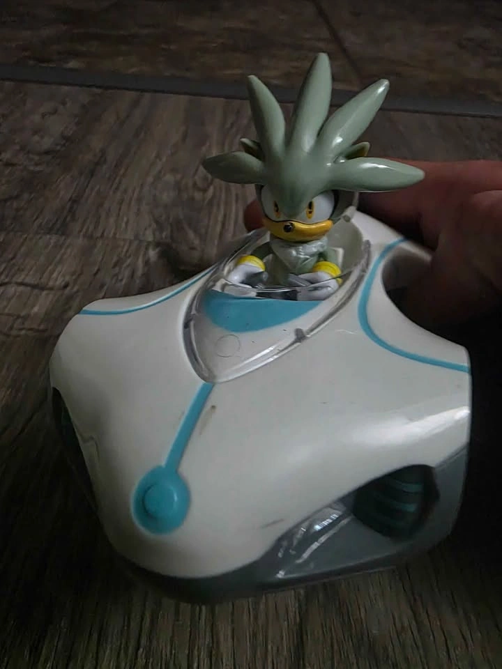 Sonic remote car - photo 2