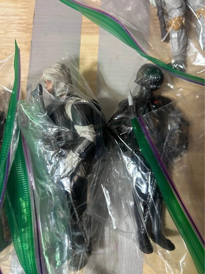 Star Wars Black Series Empire Strikes Back Bounty Hunters - photo 3