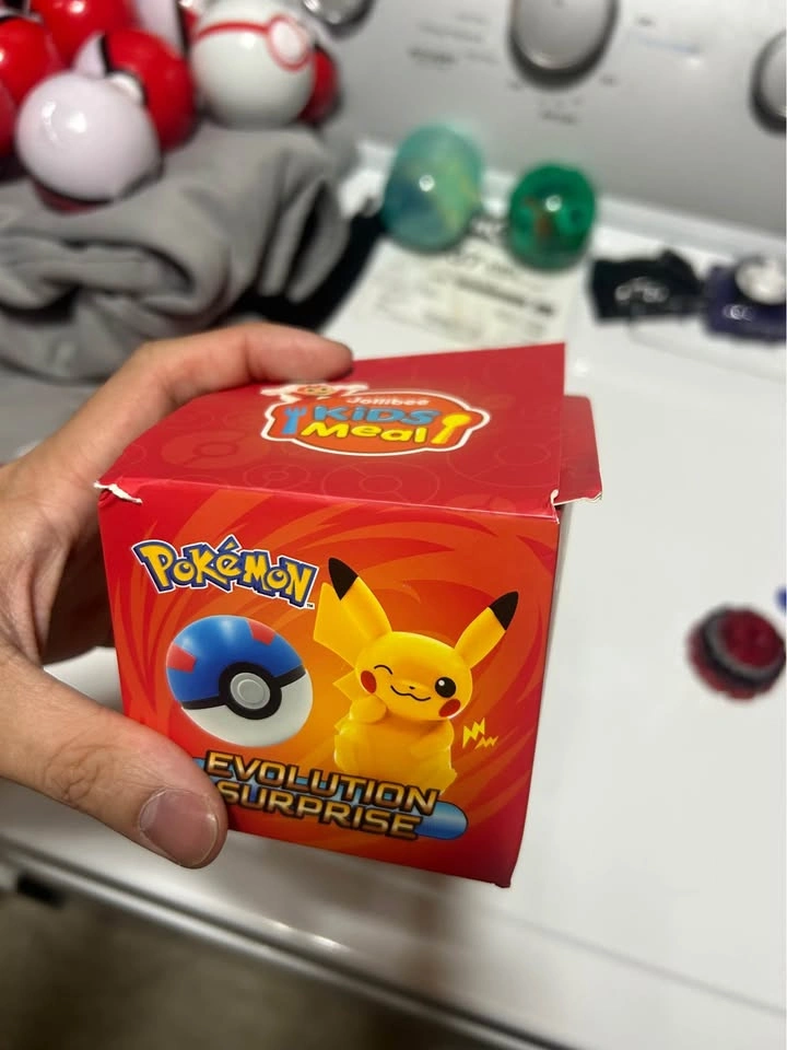 Pokémon Jolibee Toy Philippines Exclusive! - photo 2