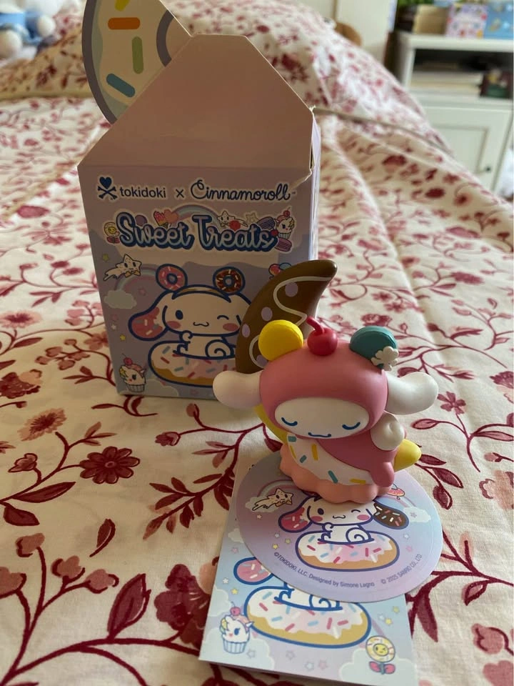 Tokidoki x Cinnamoroll Sweet Treats FOR TRADE ONLY - photo 2