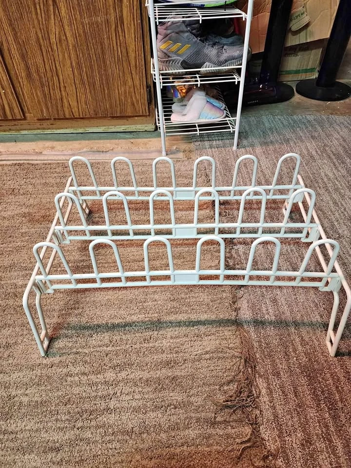 Shoe rack