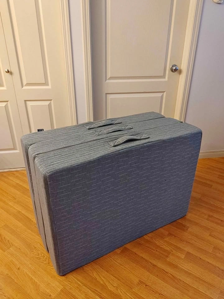 BedStory Twin XL 6" Tri-Fold Mattress