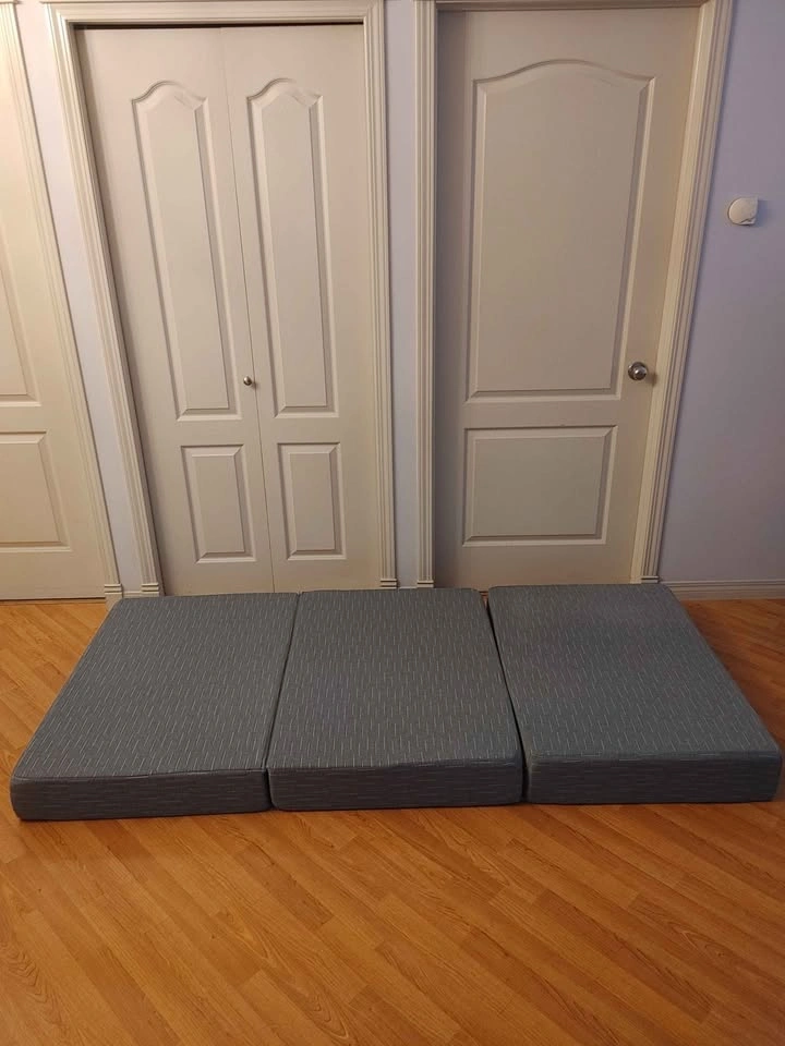 BedStory Twin XL 6" Tri-Fold Mattress - photo 2