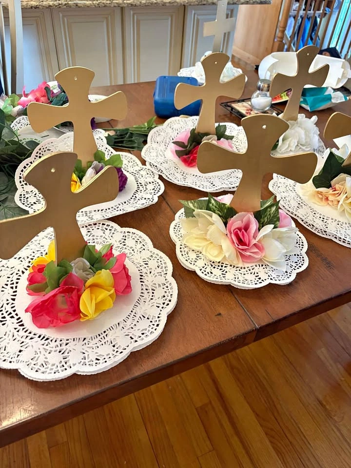 Cross centerpieces for communion/baptism