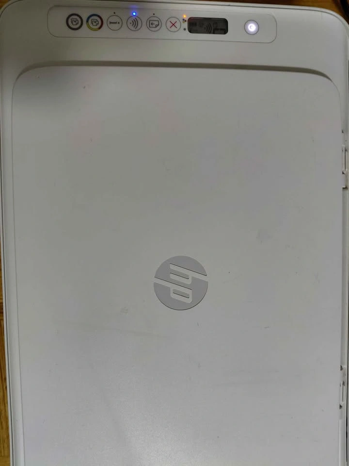 Moving Sale – HP DeskJet 2752 All-in-One Printer - photo 4