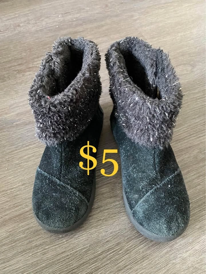 Tom's Girl's Boots