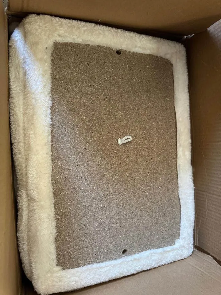 Cat Tree Tower with Condo, Hammocks & Scratching Posts image indicator(6)