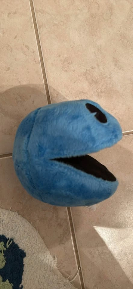 PAC-MAN Plushie - photo 3