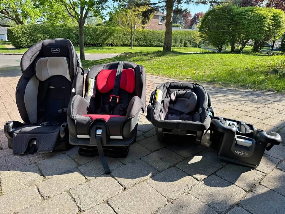 Infant/Toddler Car seats