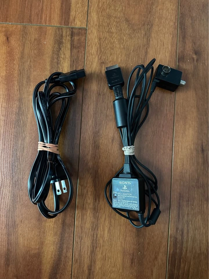 Sony PlayStation 1 Bundle — Console + Controllers + Memory Cards - photo 3