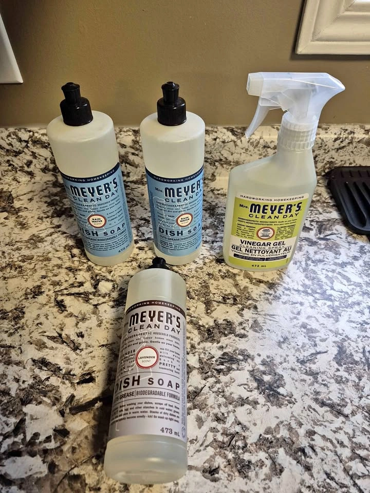 Cleaning bundle