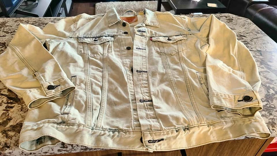 Levi's Denim Jean Jacket