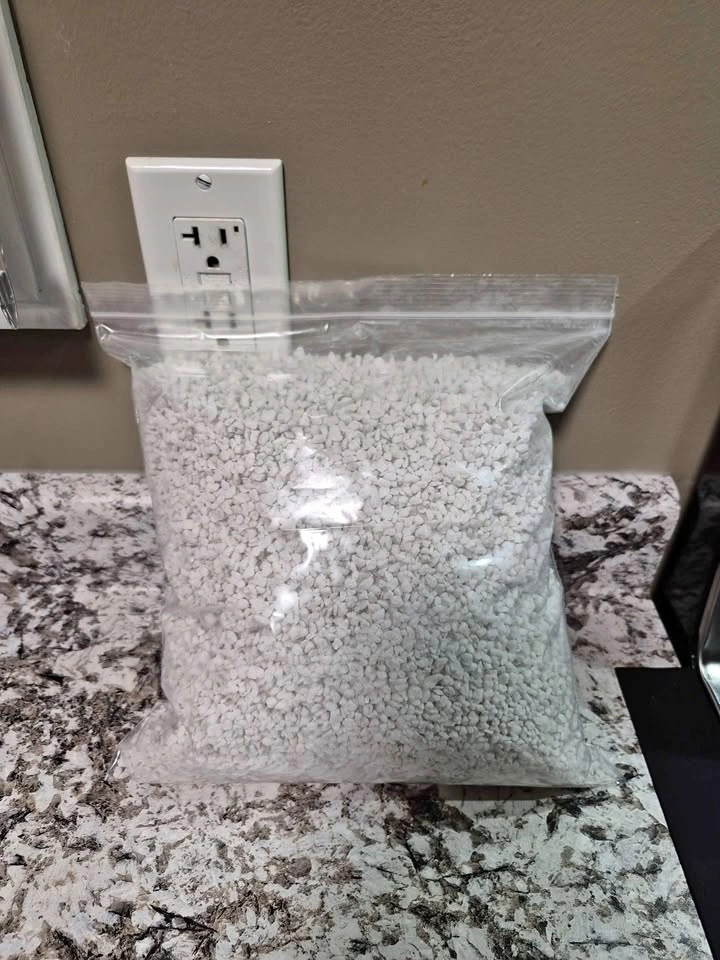 Perlite - 1 gallon bag