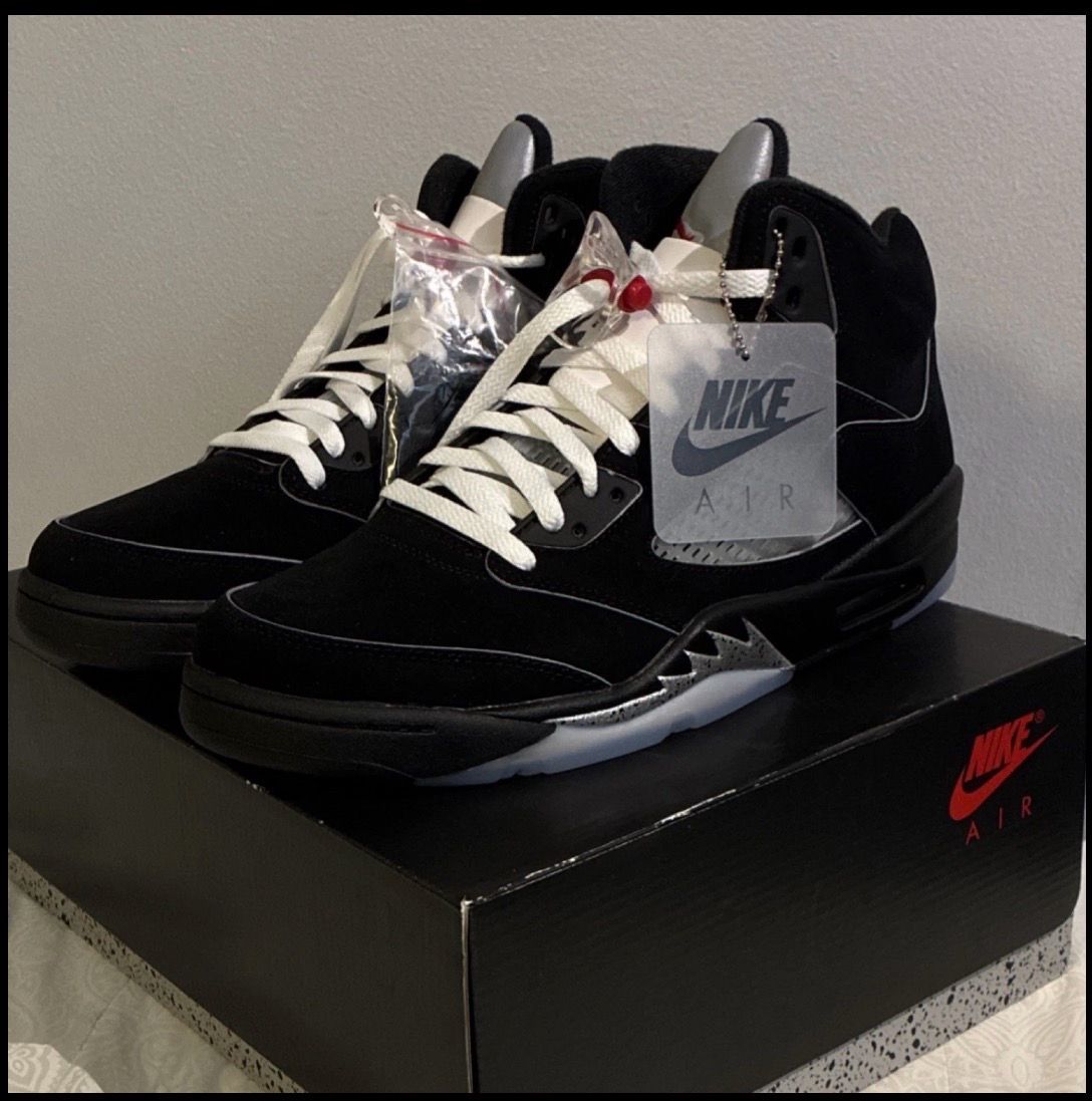 Air Jordan 5 2025 Reimagined Black Metallic