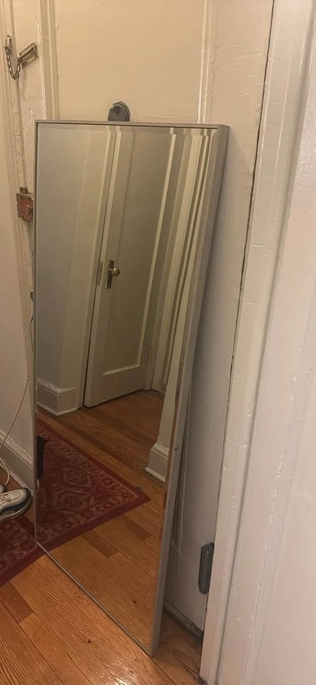 Two Mirrors! - photo 2