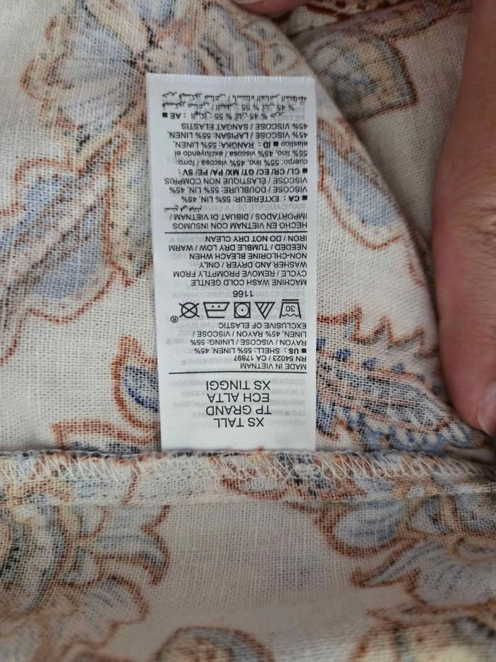 Old Navy XS Tall Floral Smocked Midi Dress - photo 5