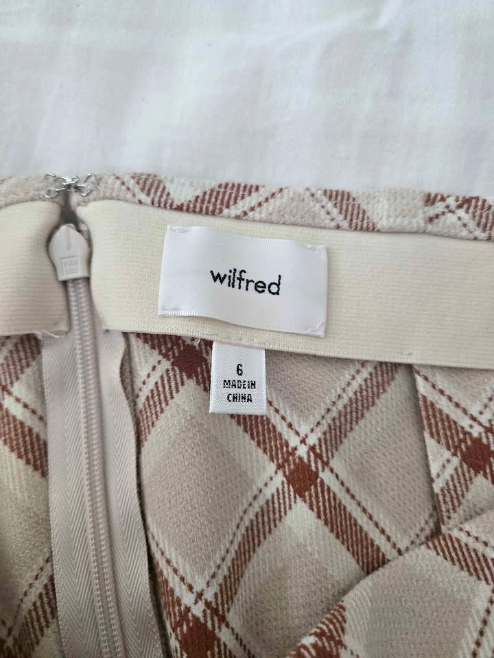 Aritzia Wilfred Plaid Skirt Size 6