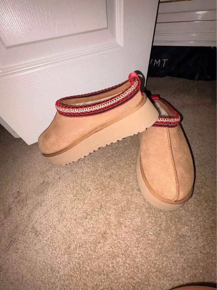 Women’s UGG tazz platform shoes - photo 2
