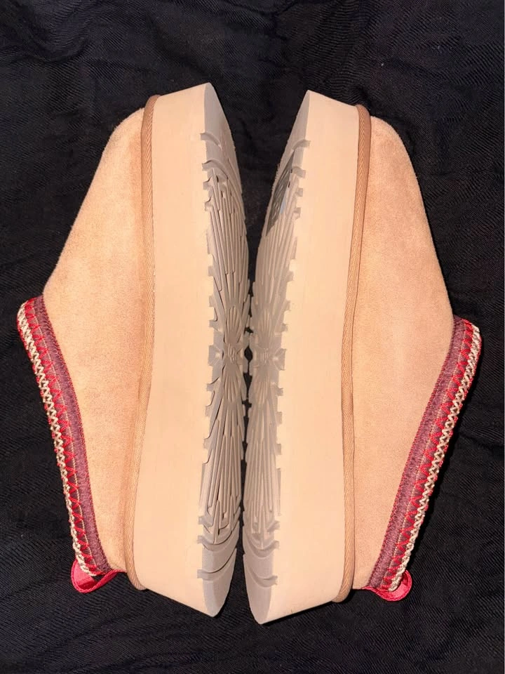 Women’s UGG tazz platform shoes - photo 4