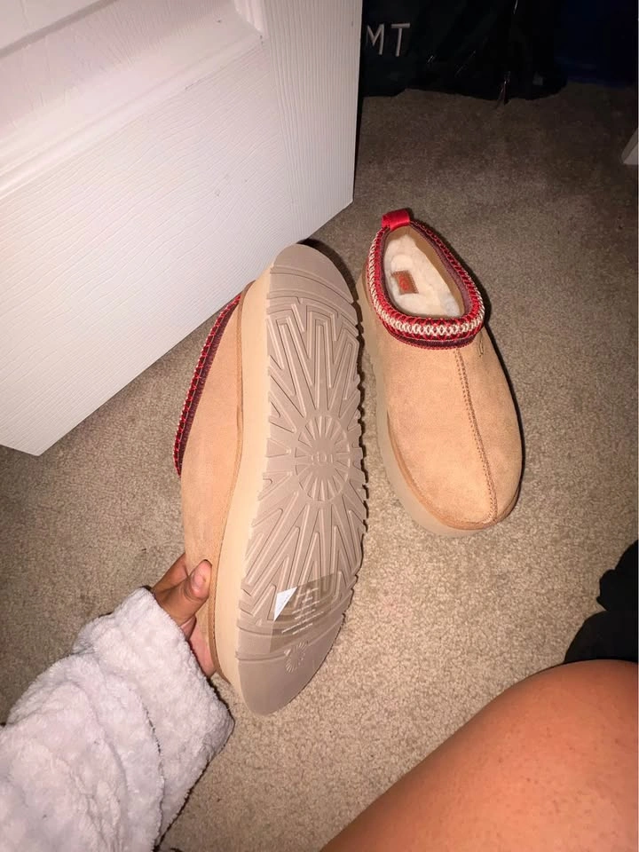 Women’s UGG tazz platform shoes - photo 5