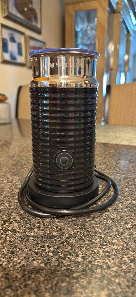 Nespresso Aeroccino 3 Milk Frother, Black, Steel