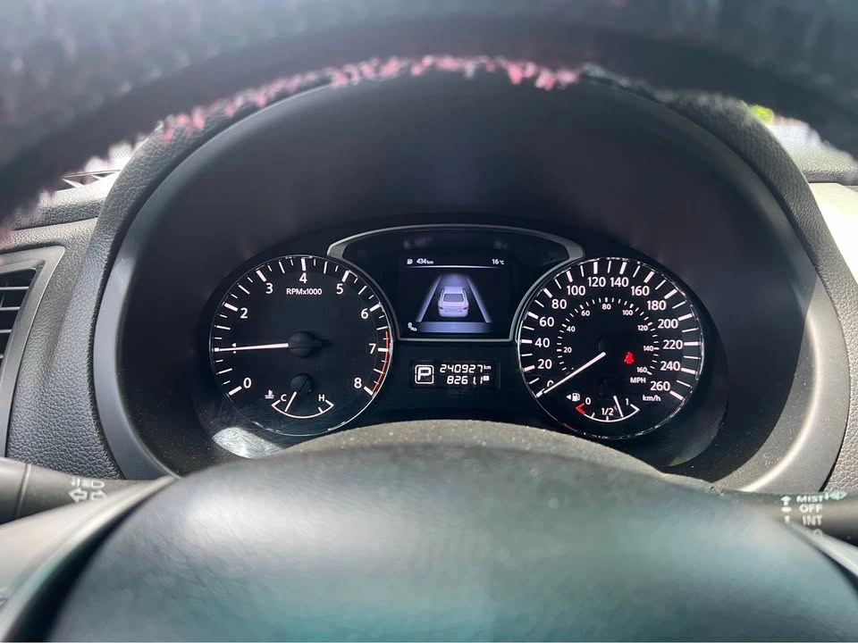 2014 Nissan Altima - photo 2