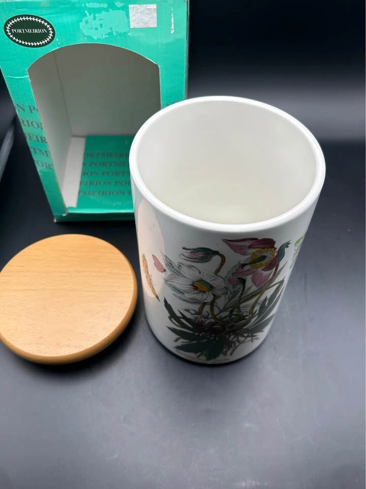 Vintage Portmeirion 8” Canister with Lid - photo 3