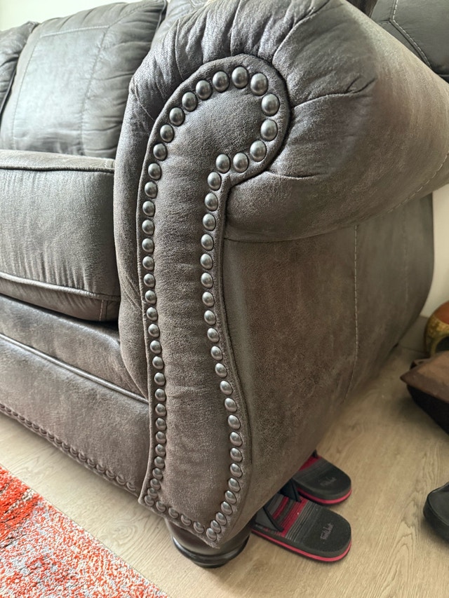 Sofa - Charcoal with 2 Pillows - photo 2