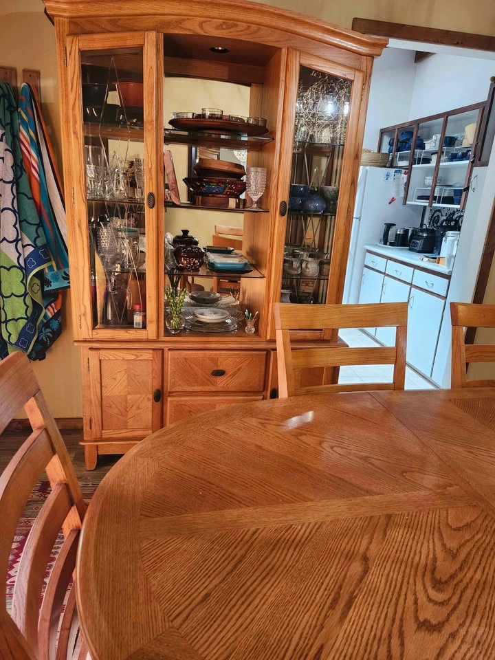 Solid wood and glass Dining room set - photo 3