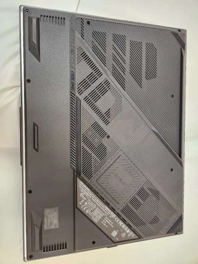 240Hz QHD+ Corei9 2TB RTX4060 ASUS ROG STRIX G16 image indicator(5)