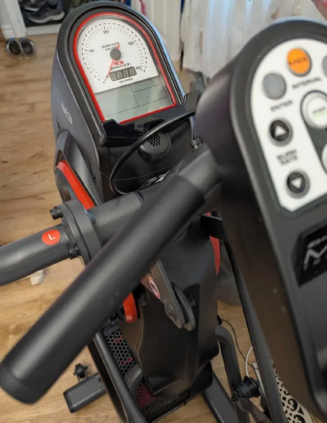 Bowflex M3 MAX TRAINER ECLIPTICAL STEPPER image indicator(2)