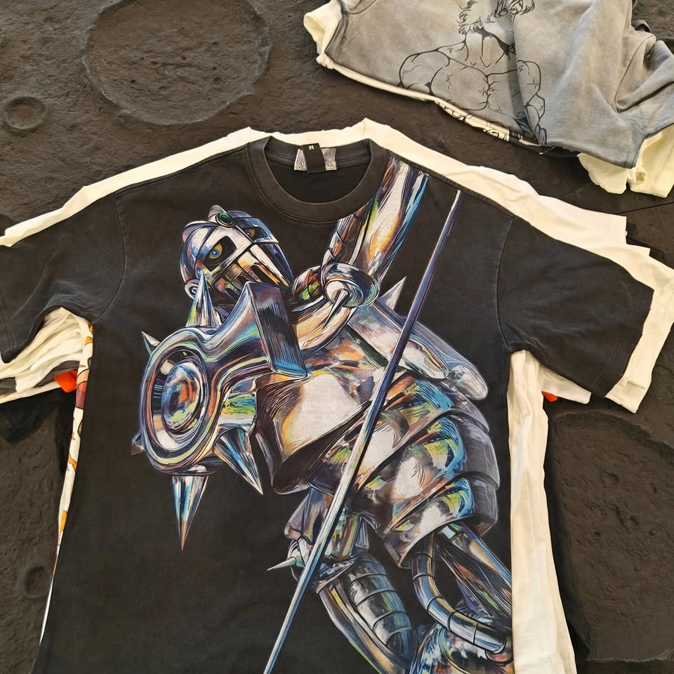 Oversized Jojo Bizarre Adventure Silver Chariot Tee (L/XL) - photo 3