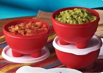 Tupperware salsa bowls (set of 3) with seals - BNIB