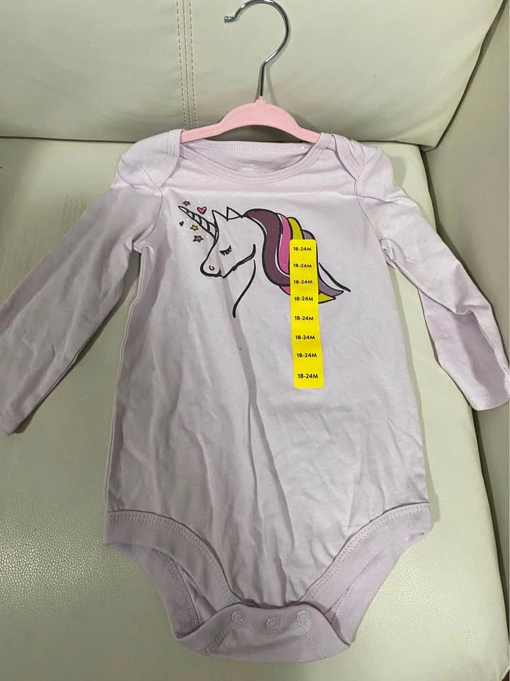Unicorn long sleeved onesie 18-24 mos