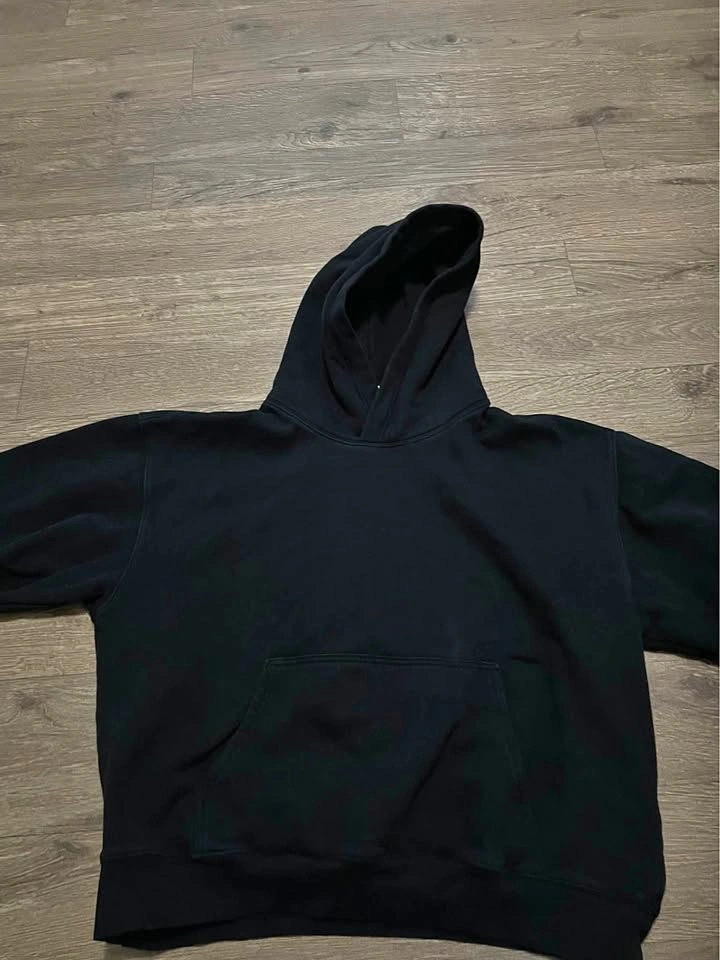 Aritzia Black hoodie