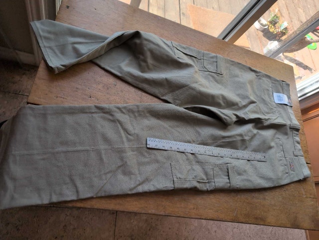 Dickies Cargo Pants tan 33x32 nwt - photo 4