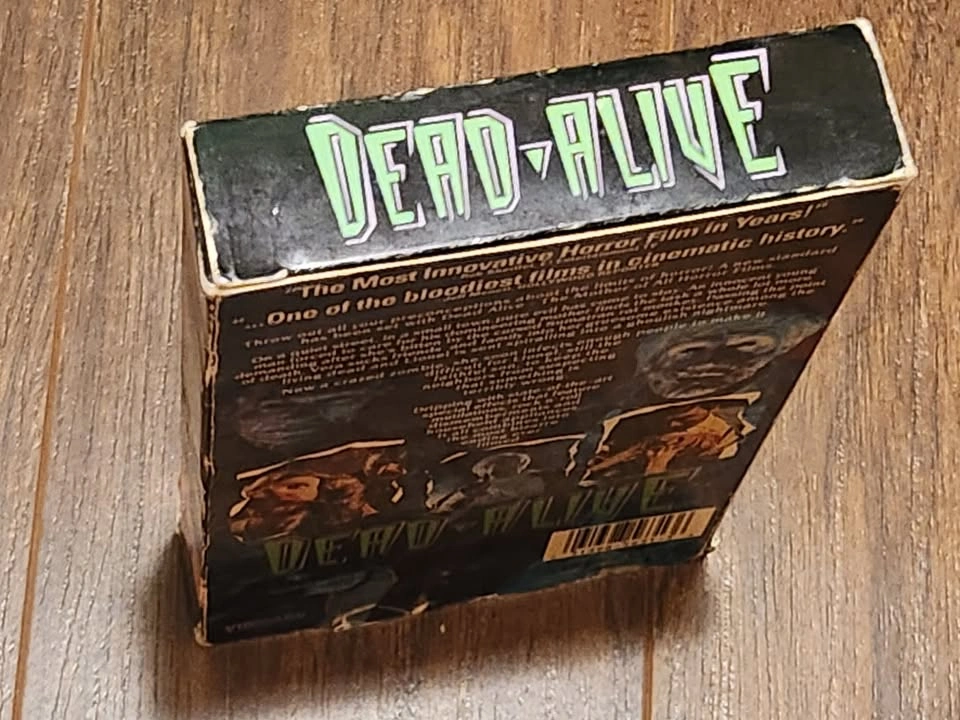 Dead Alive Unrated VHS - Horror Cult Classic - photo 4