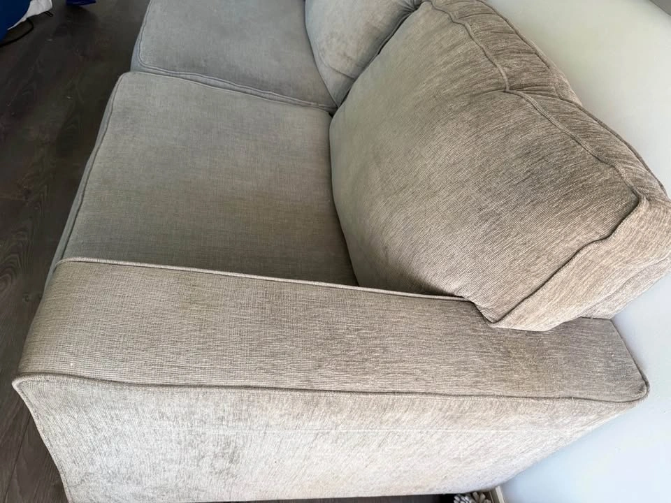 Moving sale - Sofa - photo 2