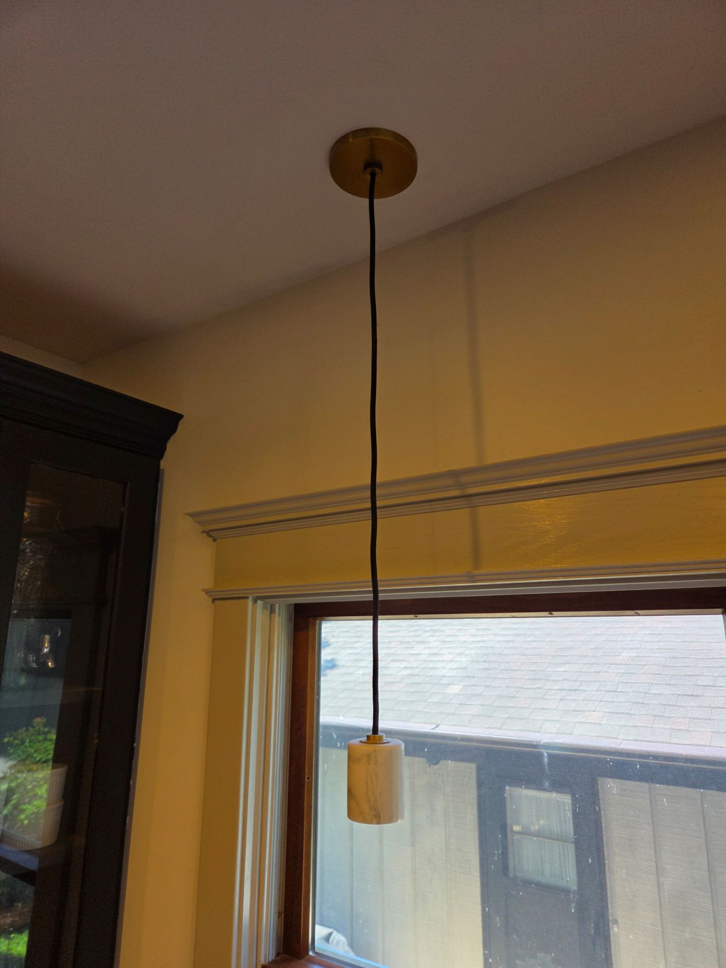 Pendant light with marble fixture - 5 available