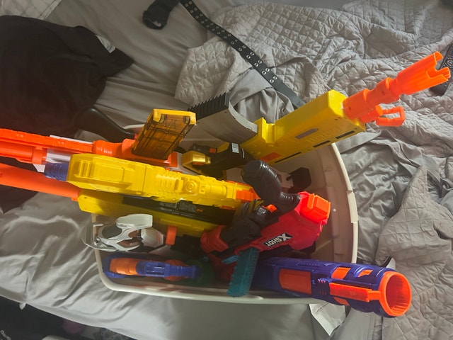 bunch of nerf guns - photo 2