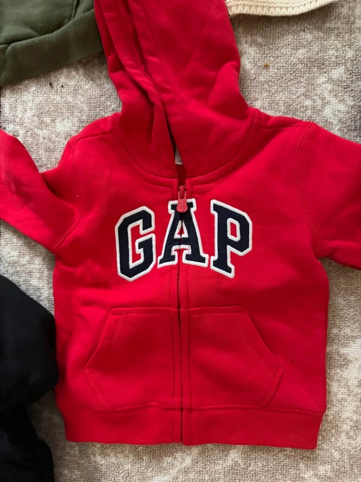Kids GAP Hoodies & Pants Bundle - photo 3