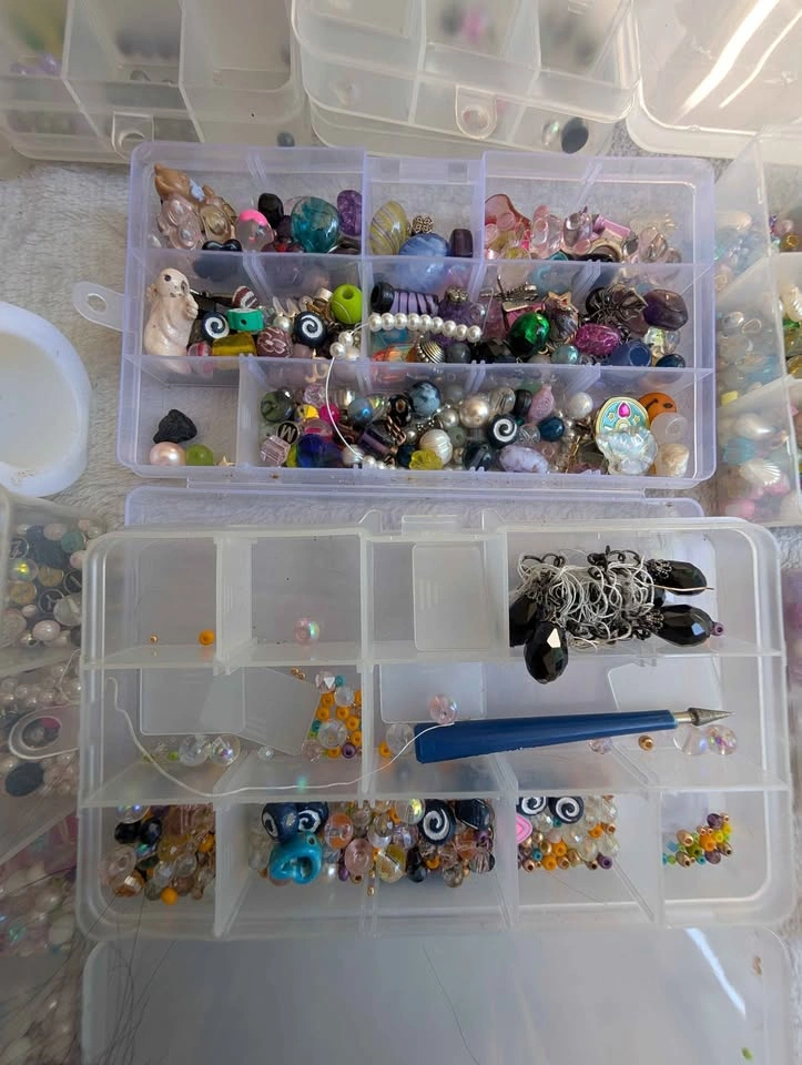 Huge Beadsmith Jewelry Making & Beading Destash Bundle - photo 5