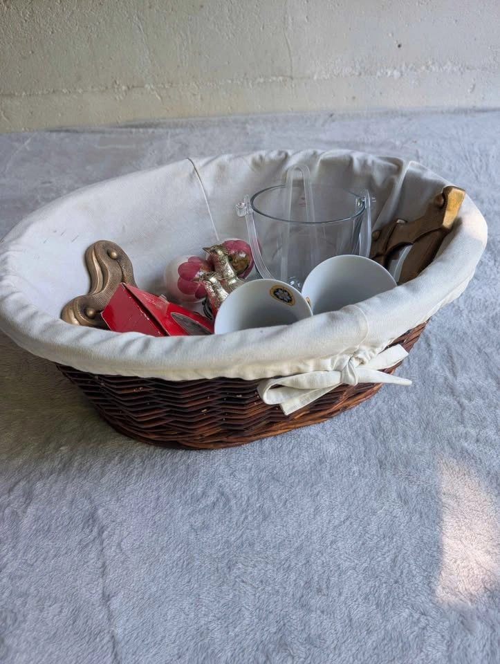Vintage Treasure Basket with Decor and Trinkets - photo 2