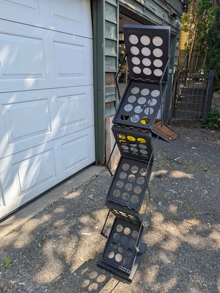 Magazine rack 6 tier collapsible comes with bag retails $200+ - photo 4