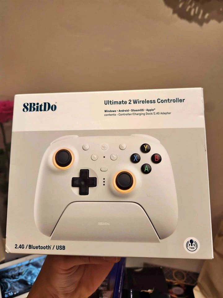 8BitDo Ultimate 2 Wireless Controller