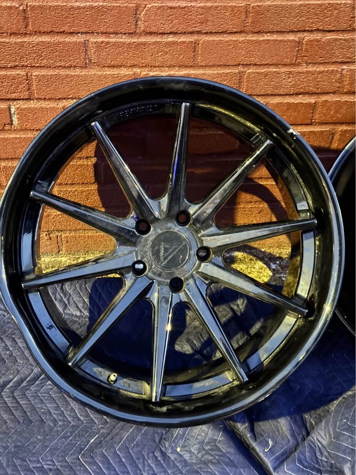22” Ferrada FR4 Wheels & Tires – Fits Durango/Jeep – $1000 OBO - photo 3