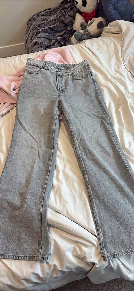 H&M Divided Jeans